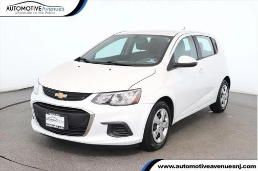 2017 Chevrolet Sonic LT