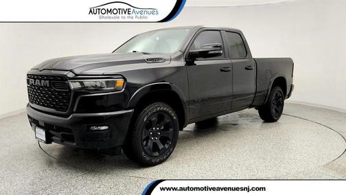 Diamond Black Crystal Pearlcoat 2025 RAM 1500 Big Horn/Lone Star