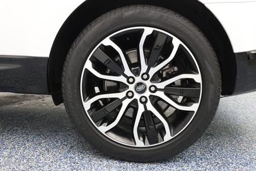 2022 Land Rover Range Rover Sport HSE Silver Edition