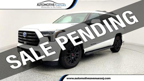 2024 Toyota Sequoia SR5