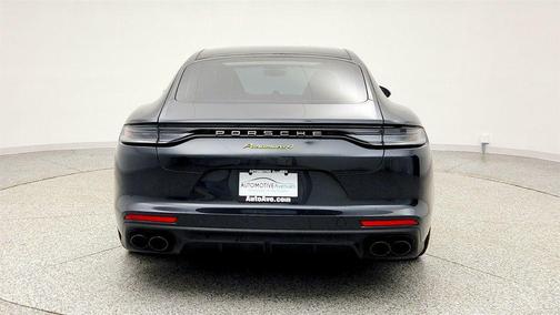 2023 Porsche Panamera 4