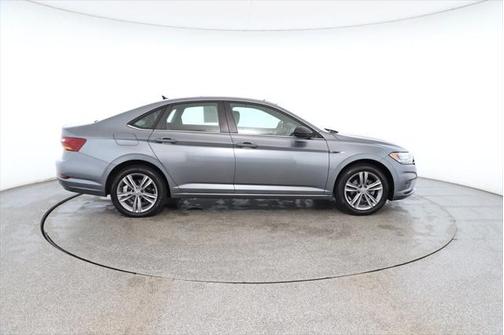 2019 Volkswagen Jetta 1.4T R-Line