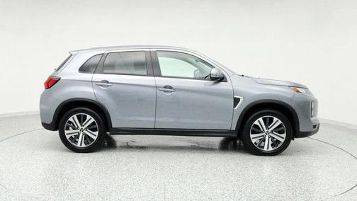 2024 Mitsubishi Outlander Sport SE
