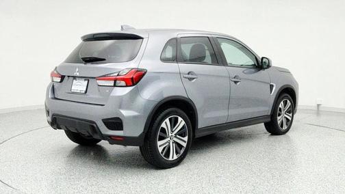 2024 Mitsubishi Outlander Sport SE