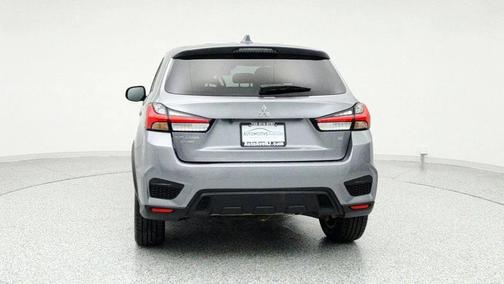 2024 Mitsubishi Outlander Sport SE