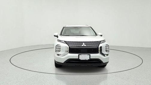 White Diamond 2023 Mitsubishi Outlander PHEV SEL