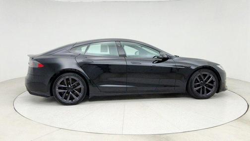 2022 Tesla Model S Plaid