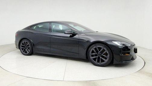 2022 Tesla Model S Plaid