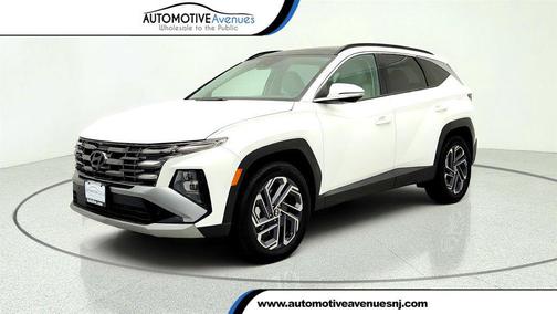 Creamy White Pearl 2025 Hyundai TUCSON Hybrid Limited