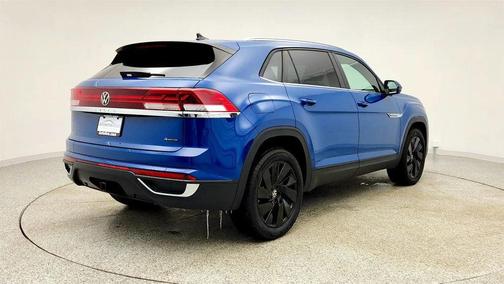 2025 Volkswagen Atlas Cross Sport 2.0T SE w/Technology 4MOTION