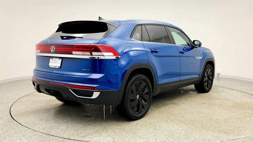 2025 Volkswagen Atlas Cross Sport 2.0T SE w/Technology 4MOTION