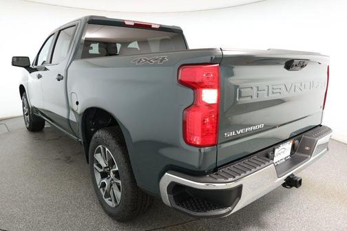 2025 Chevrolet Silverado 1500 LS