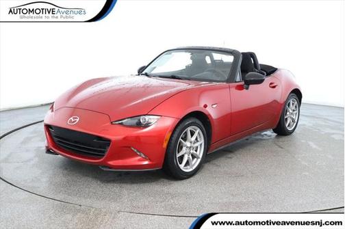 2016 Mazda MX-5 Miata Sport