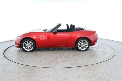 2016 Mazda MX-5 Miata Sport