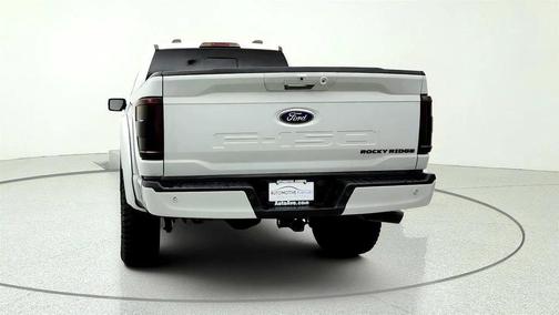 SPACE WHITE METALLIC 2021 Ford F-150 XLT