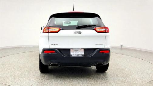2017 Jeep Cherokee Sport