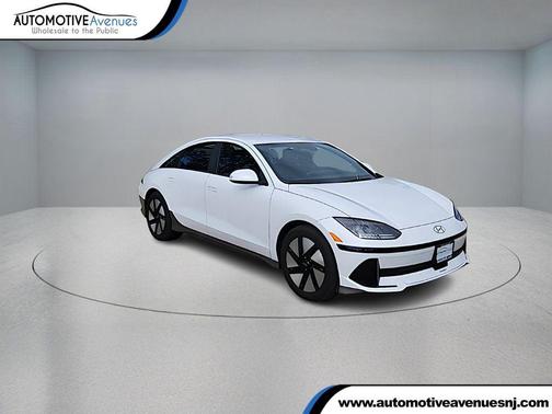 2024 Hyundai IONIQ 6 SE