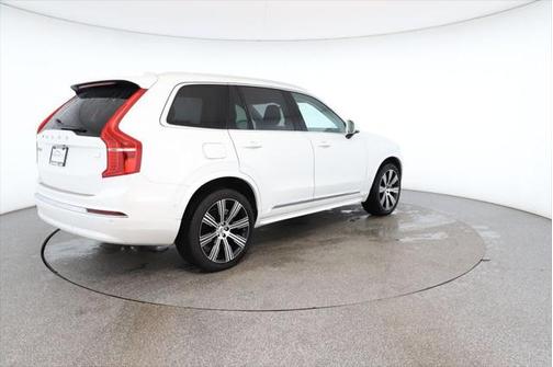 2024 Volvo XC90 Recharge Plug-In Hybrid T8 Plus Bright Theme 7-Seater