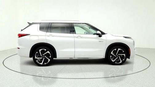 White Diamond 2023 Mitsubishi Outlander PHEV SEL