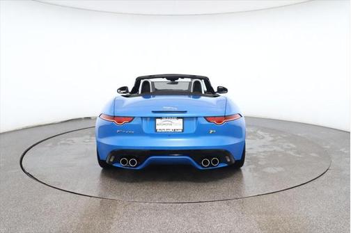 2018 Jaguar F-TYPE R