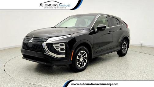 Labrador Black Pearl 2024 Mitsubishi Eclipse Cross ES