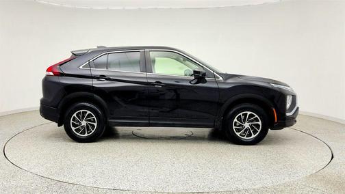 Labrador Black Pearl 2024 Mitsubishi Eclipse Cross ES