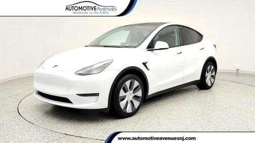 2023 Tesla Model Y Long Range Dual Motor All-Wheel Drive