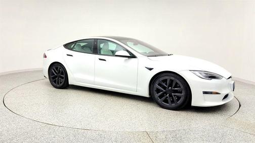 2022 Tesla Model S Plaid
