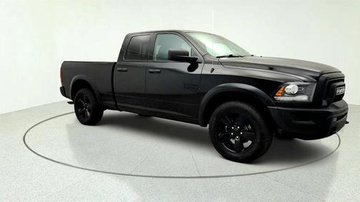 Diamond Black Crystal Pearlcoat 2020 RAM 1500 Classic Warlock Quad Cab 4x4 6'4' Box