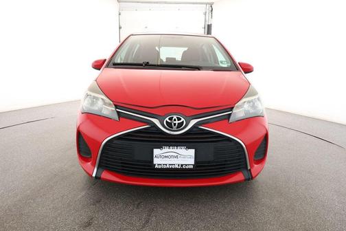 2015 Toyota Yaris L