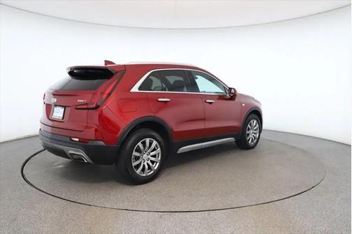 2020 Cadillac XT4 Premium Luxury
