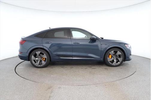 2022 Audi e-tron Sportback S line Prestige