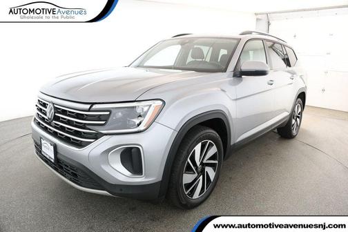 2024 Volkswagen Atlas 2.0T SE w/Technology 4MOTION