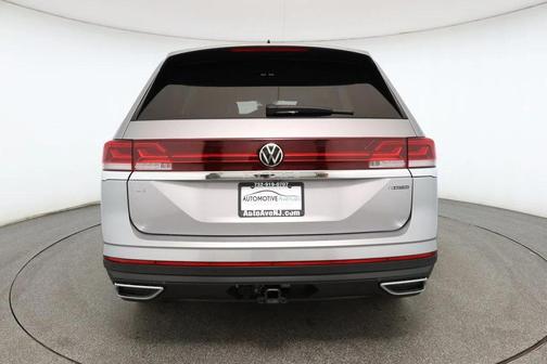 2024 Volkswagen Atlas 2.0T SE w/Technology 4MOTION