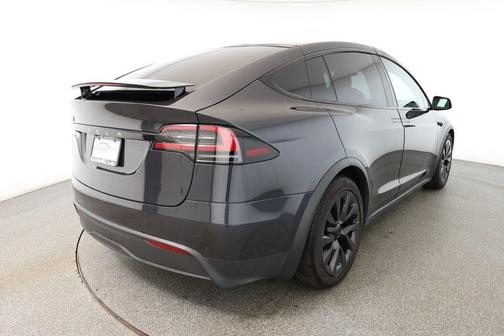 2024 Tesla Model X Long Range
