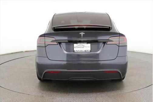 2022 Tesla Model X Plaid Tri Motor All-Wheel Drive