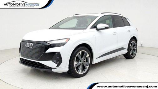 2024 Audi Q4 e-tron Premium Plus 55 quattro