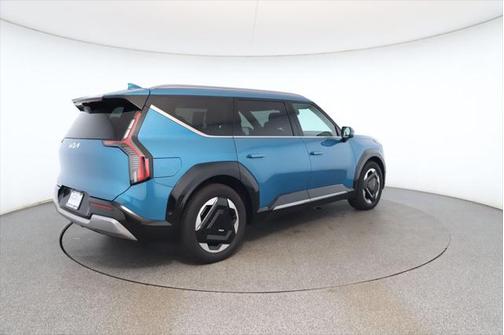2024 Kia EV9 Land