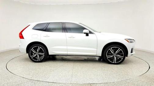 Ice White 2019 Volvo XC60 T6 R-Design
