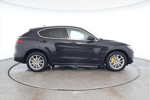 2021 Alfa Romeo Stelvio Ti Lusso