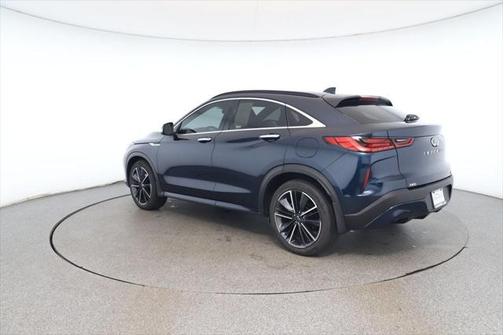 2023 INFINITI QX55 LUXE
