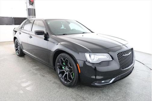 2019 Chrysler 300 S