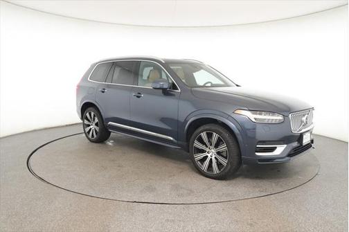 2022 Volvo XC90 Recharge Plug-In Hybrid T8 Inscription 7 Passenger