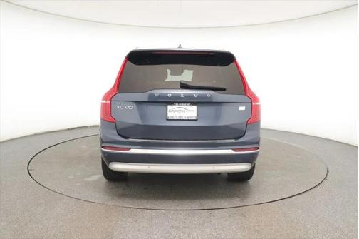 2022 Volvo XC90 Recharge Plug-In Hybrid T8 Inscription 7 Passenger