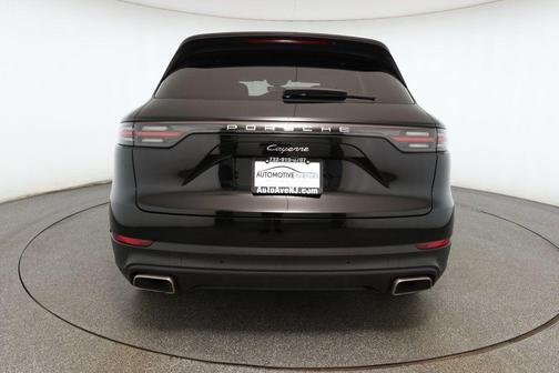 2022 Porsche Cayenne AWD