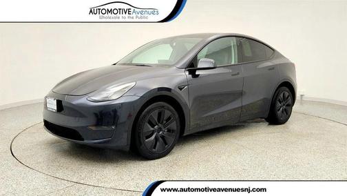 2025 Tesla Model Y Long Range Dual Motor All-Wheel Drive