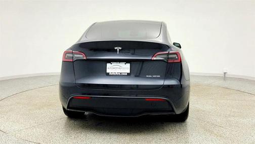 2025 Tesla Model Y Long Range Dual Motor All-Wheel Drive