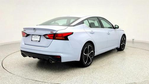 2023 Nissan Altima SR FWD