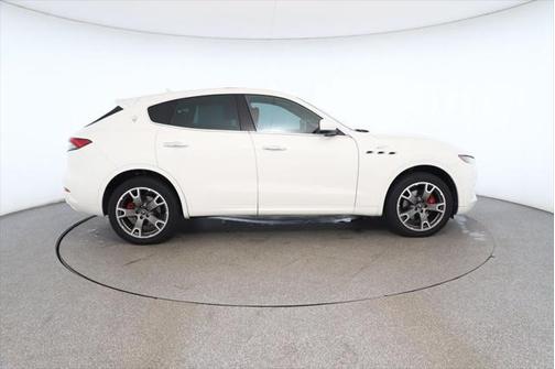 2023 Maserati Levante GT
