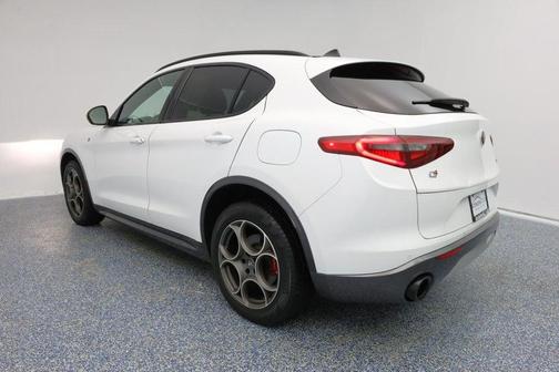 2022 Alfa Romeo Stelvio Ti